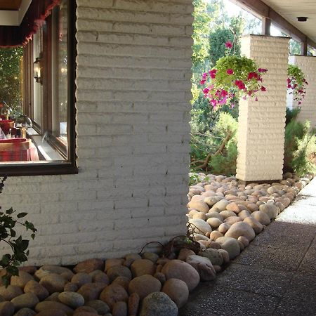 Eckeroe Hotell & Restaurang 외부 사진
