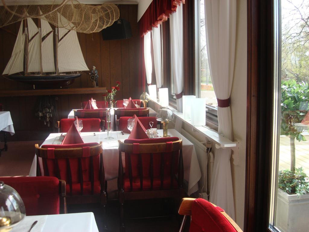 Eckeroe Hotell & Restaurang 외부 사진